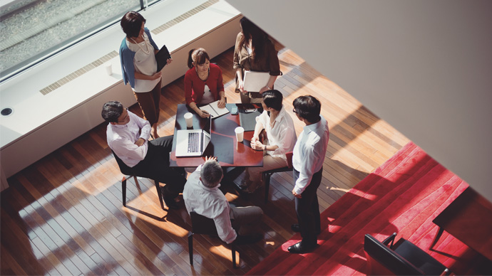 asian, japanese, men, women, tablet, pc, suit, business, down shot, office, natural light, shirt, cardigan, drink